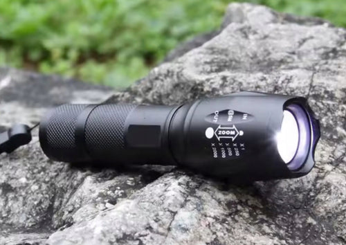 LATARKA TAKTYCZNA LED CREE XML-T6 - ZOOM