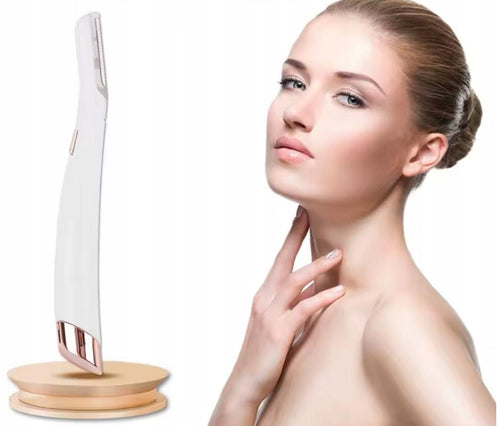 Depilator Do Twarzy Brwi Finishing Touch Flawless Z Oświetleniem LED