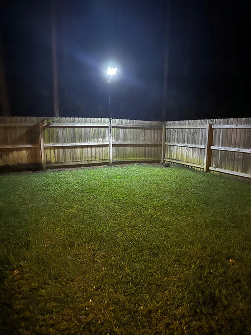 ZEWNĘTRZNA LAMPA LED SOLARNA Z CZUJNIKIEM RUCHU ZMIERZCHU + PILOT + UCHWYT